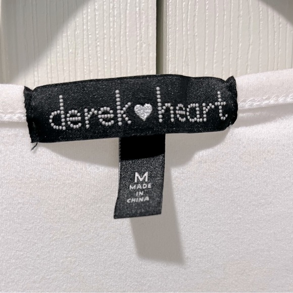 Derek Heart Plain White Short Sleeve Tunic Dress - Picture 3 of 4